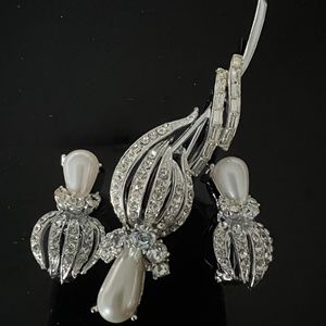 VTG Coro Earrings Clip Brooch Set Demi Parure Faux Pearls Crystals Signed Rare